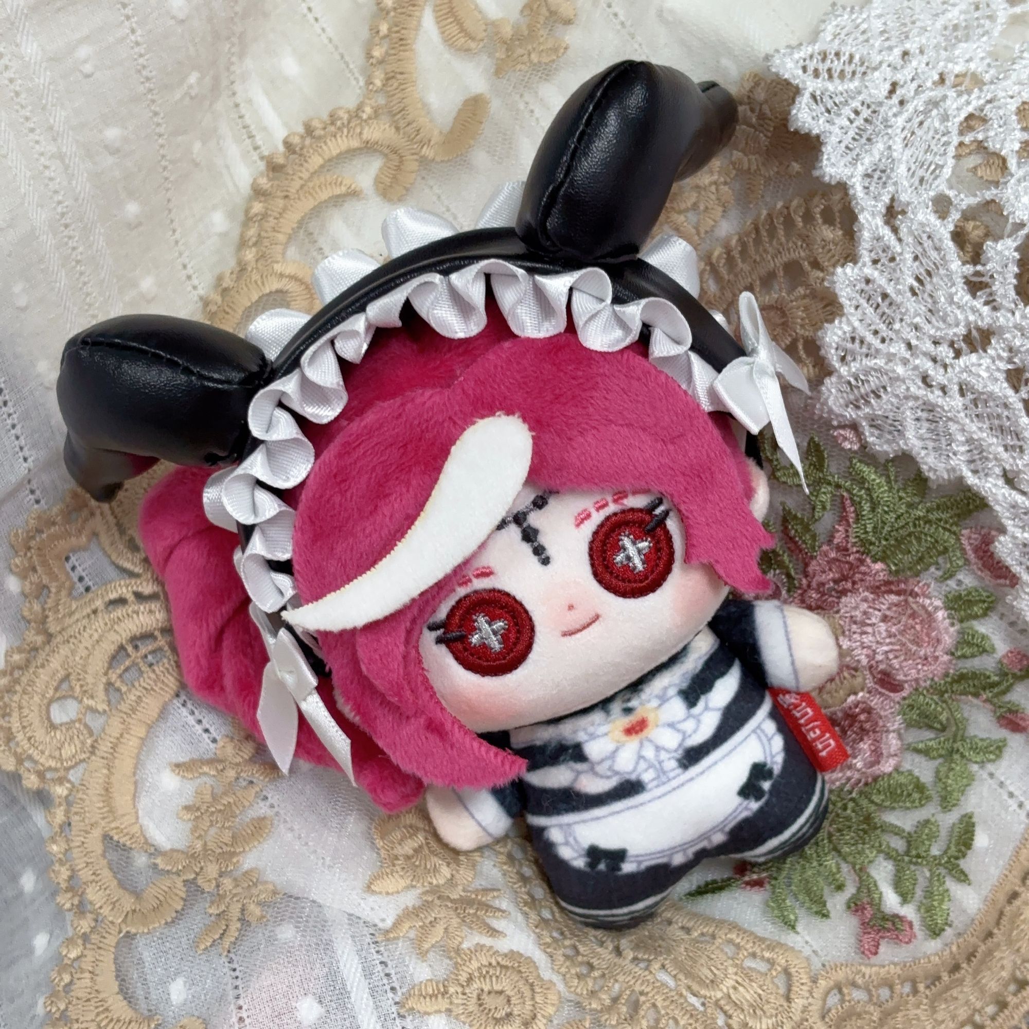 Identity V Fiona Gilman Priest - Anime Cosplay Event avis et prix